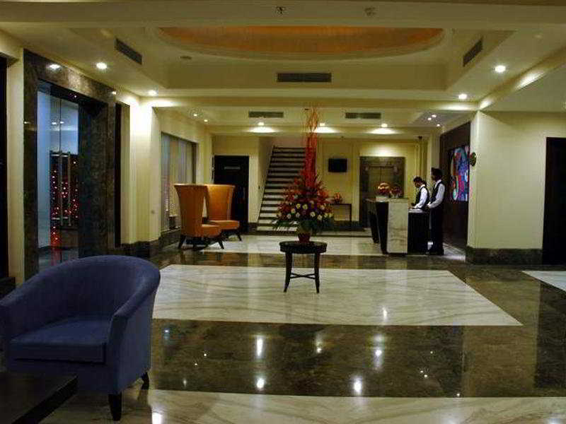 City Heart Sarovar Portico Ludhiana Eksteriør billede